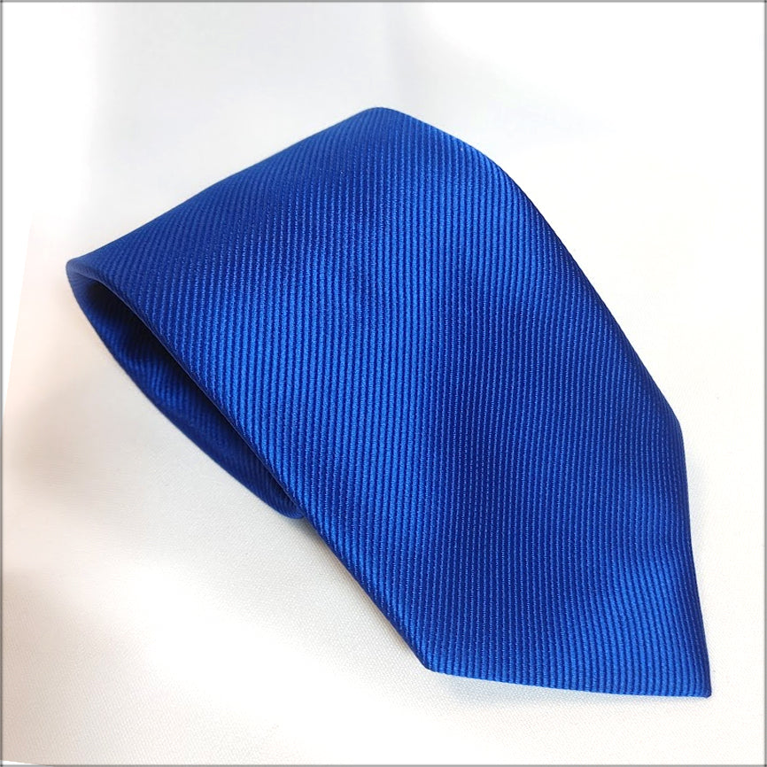 CORBATA LISA AZULINO