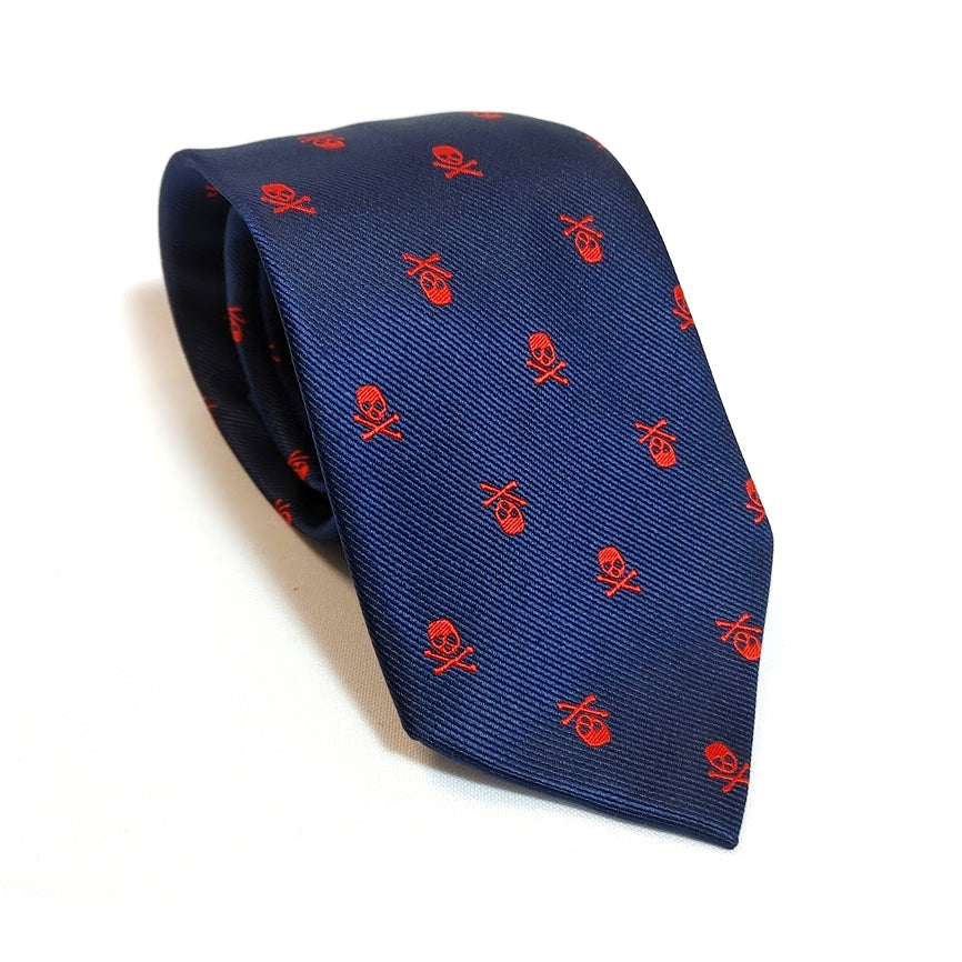 CORBATA CALAVERA