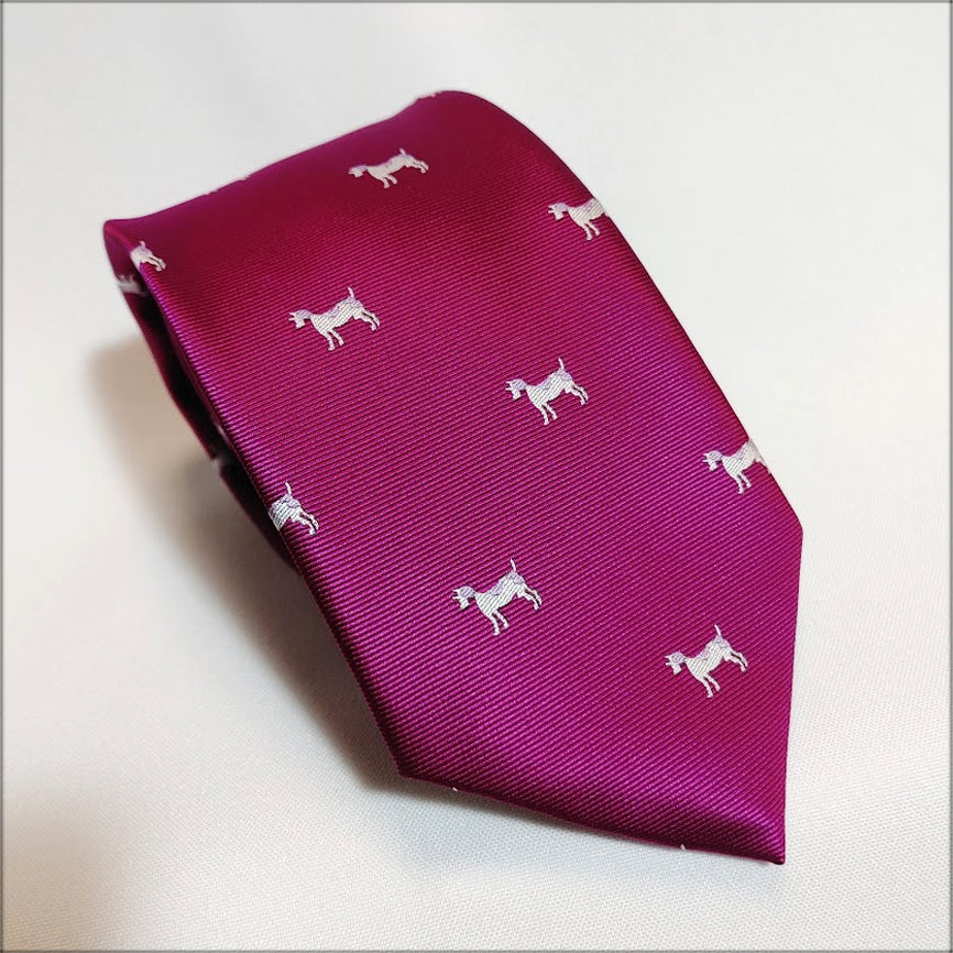 CORBATA CABALLO
