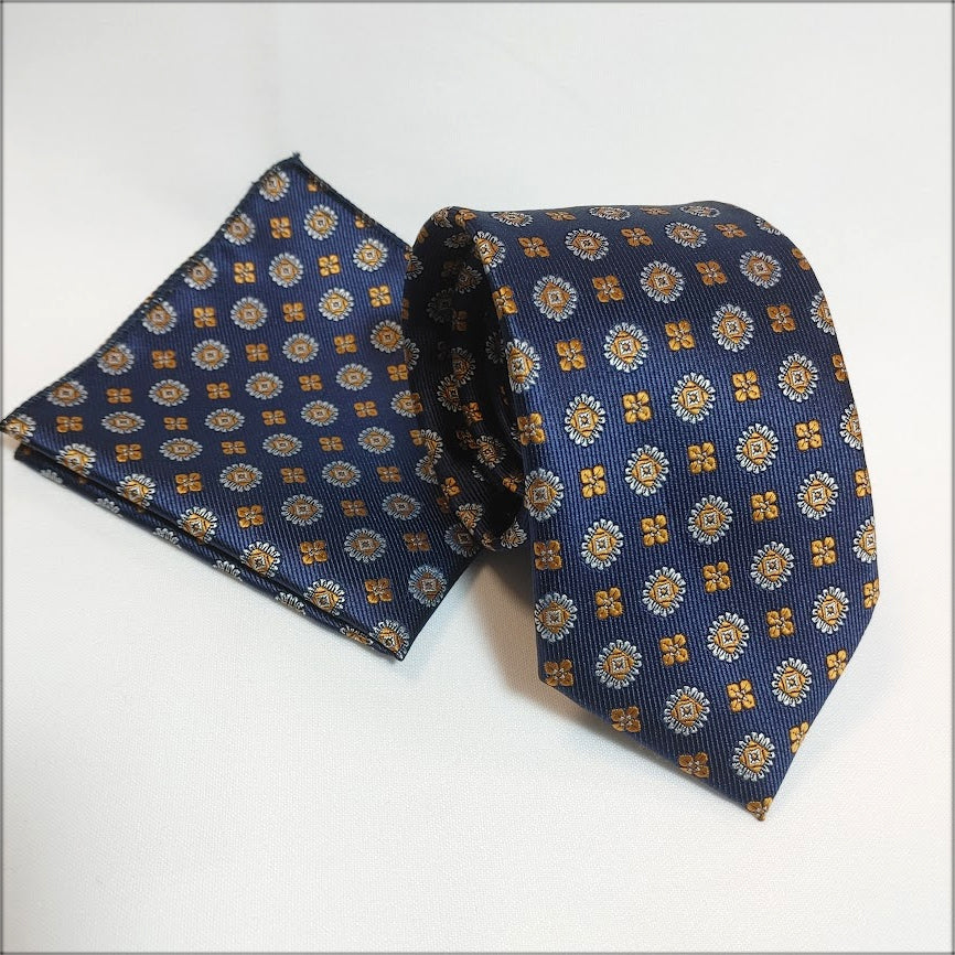 CORBATA Y PAÑUELO