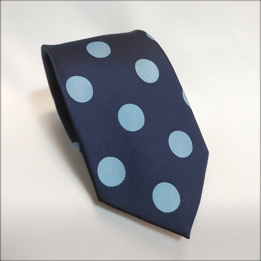 CORBATA LUNARES