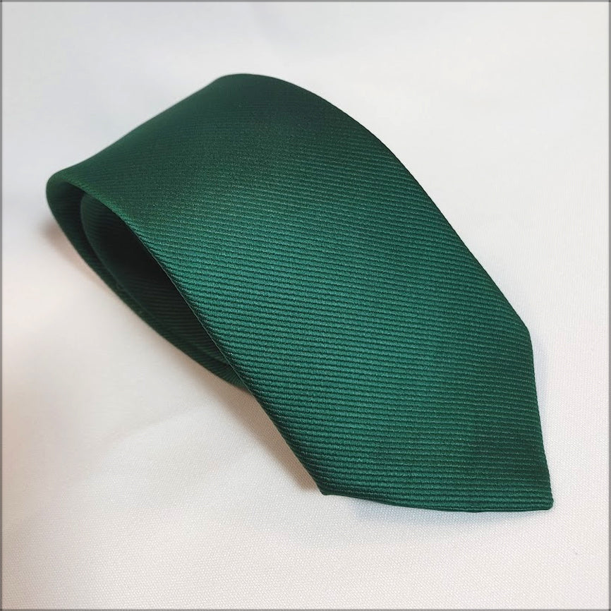 CORBATA LISA VERDE